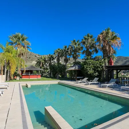 بيت للعطل La Alborea